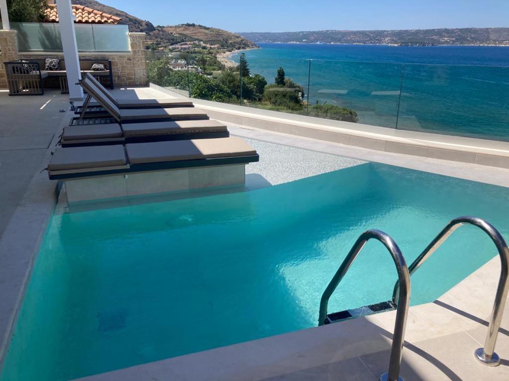 Luxury Villa Dioskouroi Eco Pool & Jacuzzi Kalyves Exterior photo