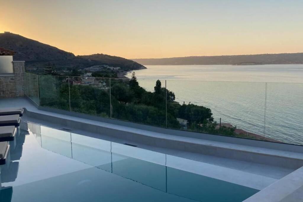 Luxury Villa Dioskouroi Eco Pool & Jacuzzi Kalyves Exterior photo